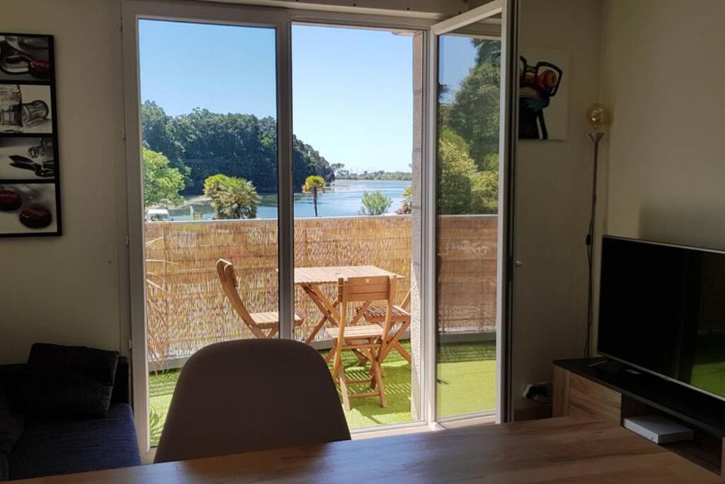 Bel Vue Sur La Baie Apartment *